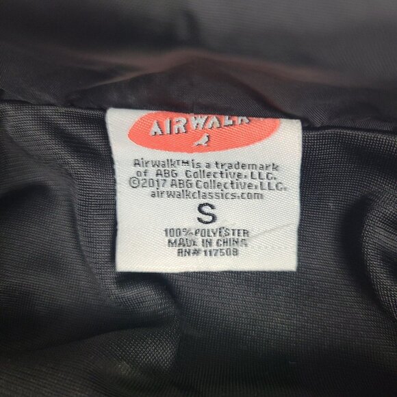 Airwalk x Jeff Staple Collab Button Jacket Black‎ Red Size Small - Picture 3 of 9
